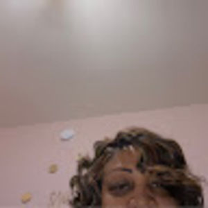 Meet your Posher, Delthia